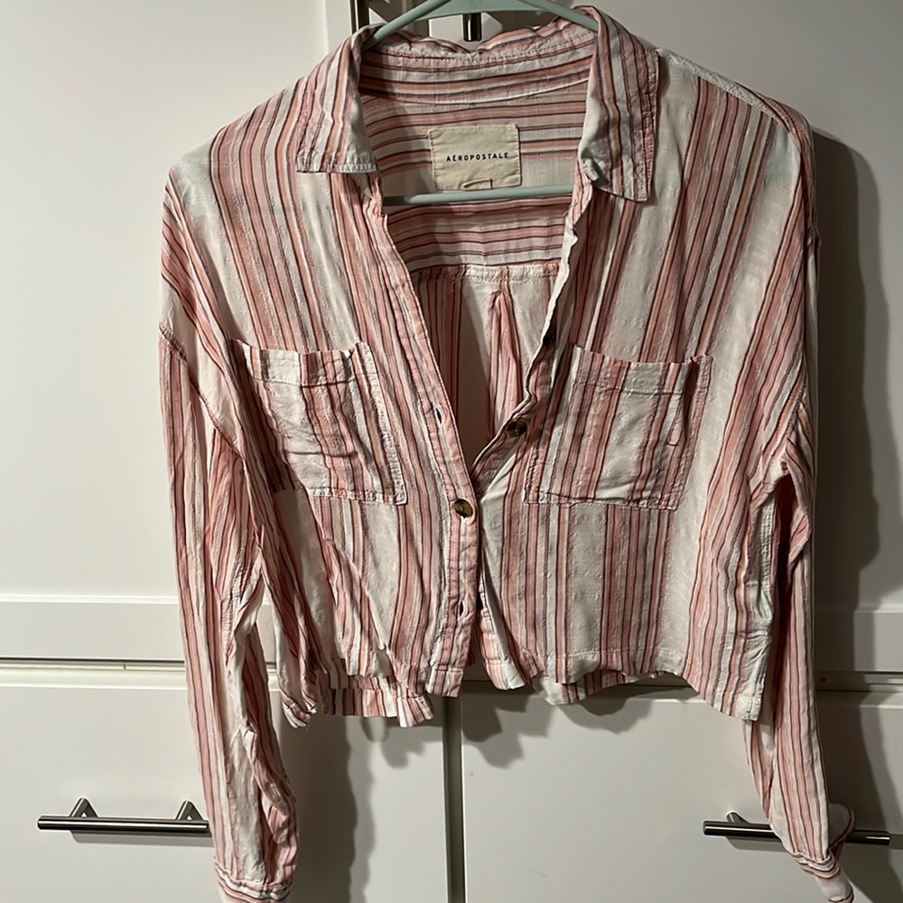 Cropped button down